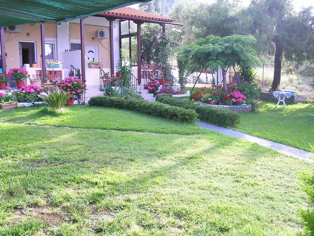 Villa Dallas Vourvourou Exterior photo