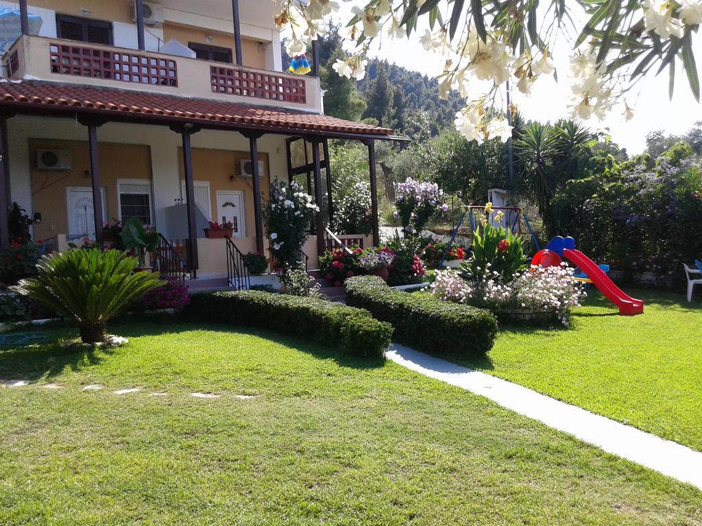 Villa Dallas Vourvourou Exterior photo